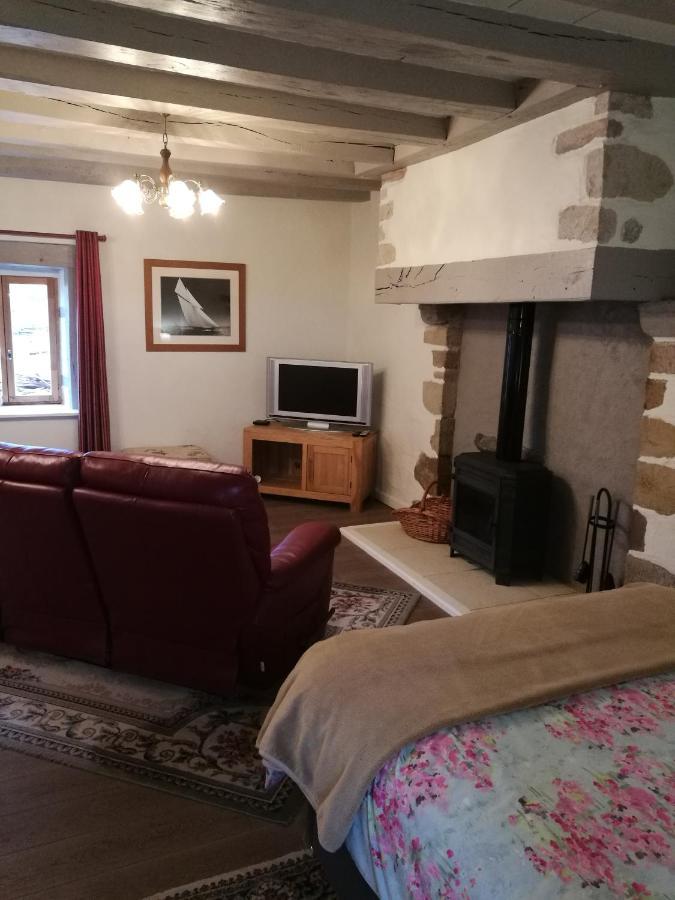 Bed and Breakfast Chez Pastuso Brigueuil-le-Chantre Esterno foto
