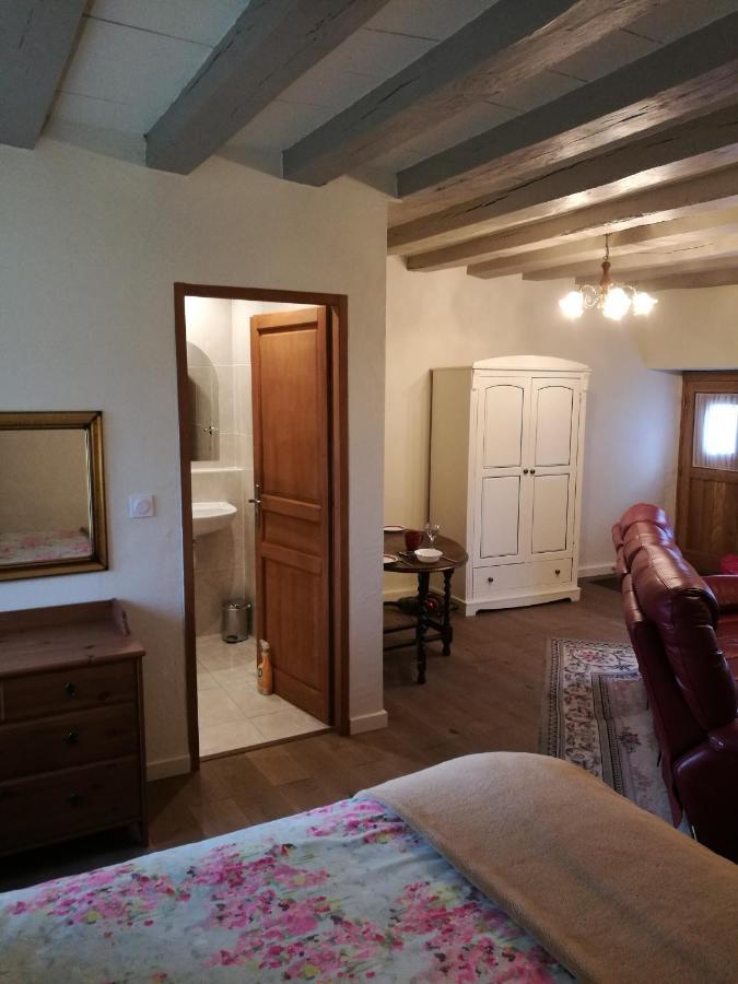 Bed and Breakfast Chez Pastuso Brigueuil-le-Chantre Esterno foto