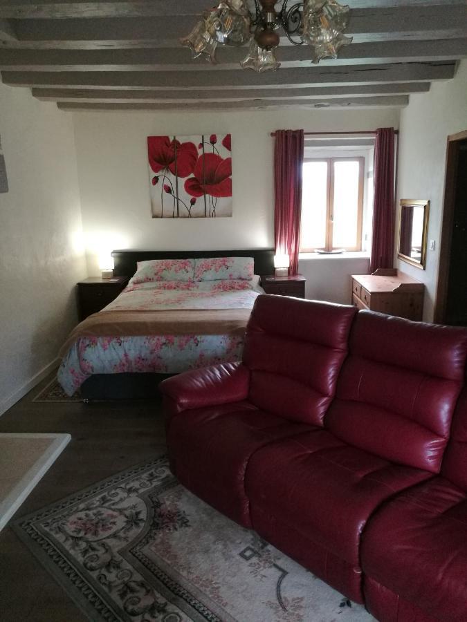 Bed and Breakfast Chez Pastuso Brigueuil-le-Chantre Esterno foto